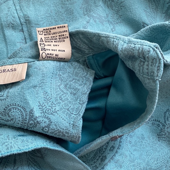 Lemon Grass Womens S Blue/Green Embossed Button Up Front Long Sleeve Shirt. - Picture 11 of 11